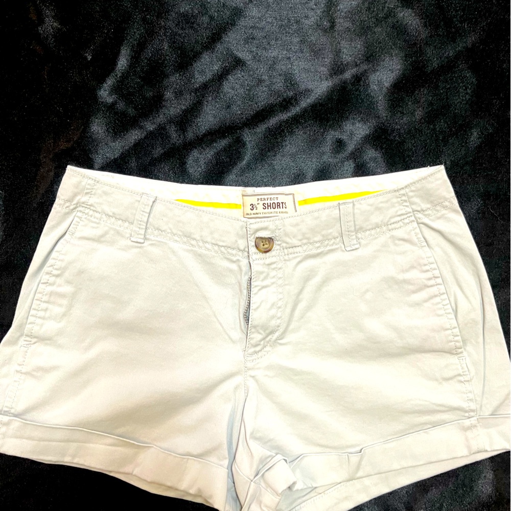 Old navy womens shorts